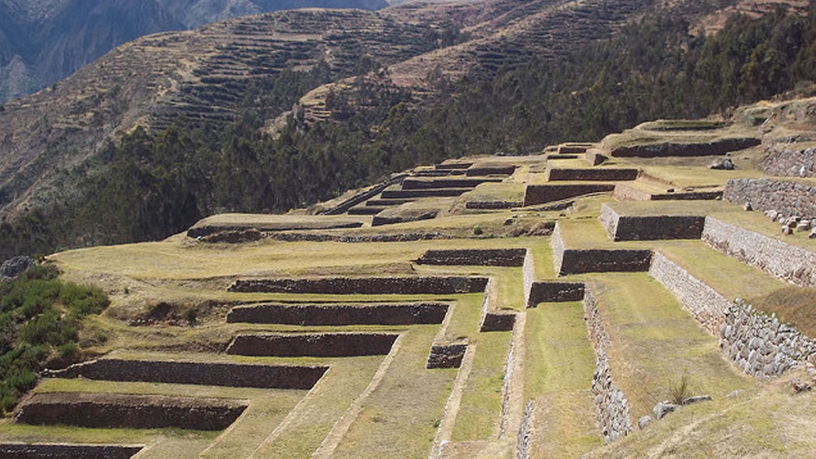 Portada de Tour Cusco + Machu Picchu por 2, 3, 4 y 5 noites (para Comunidade Andina) 
