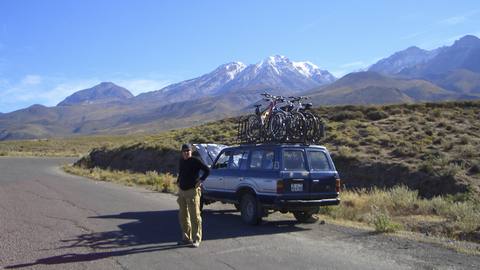 Foto 2 de Descenso en bicicleta por el volcán Chachani