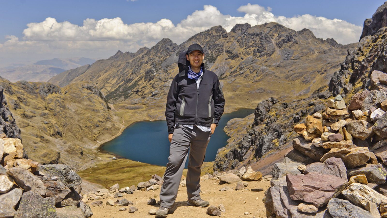 Portada de Tour ao vale de lares