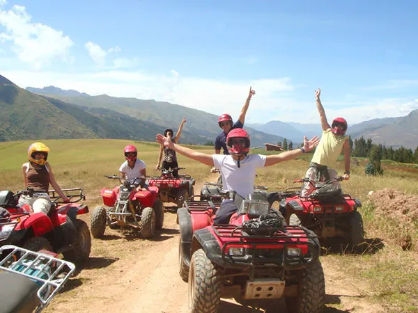 Tour a Maras y Moray en cuatrimotos