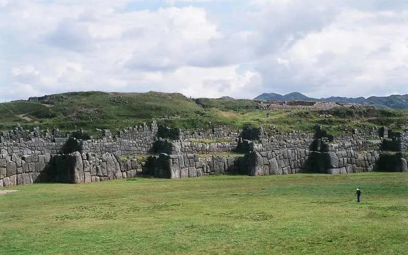 Sitio Arqueologico de Sacsayhuaman: Información Útil 