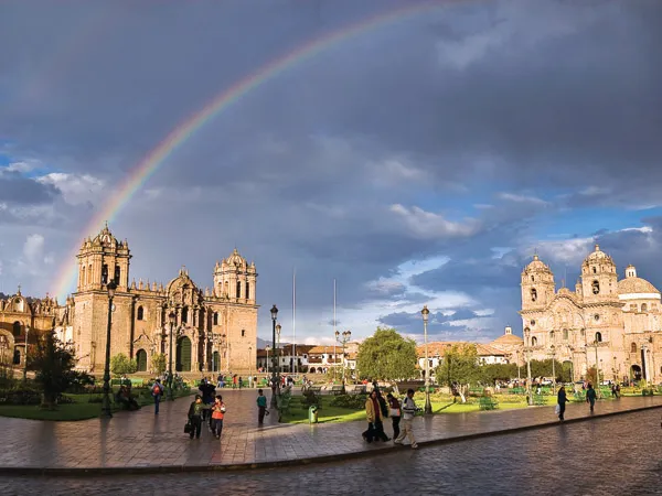 Un día por el Ombligo del mundo ¿Qué ver y hacer en tan solo 4 horas?